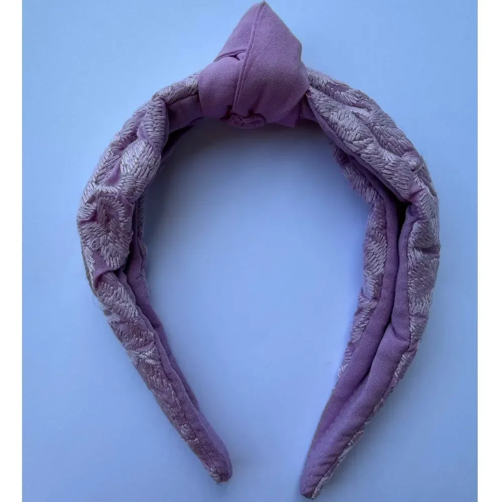 NWOT Mabel Knot Embroidered Headband